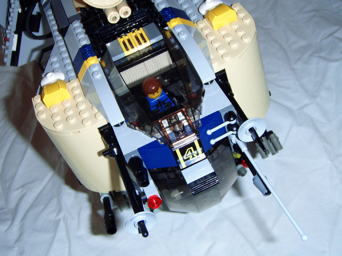 eureka_4_ship_041.jpg
