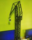 Level-luffing-crane