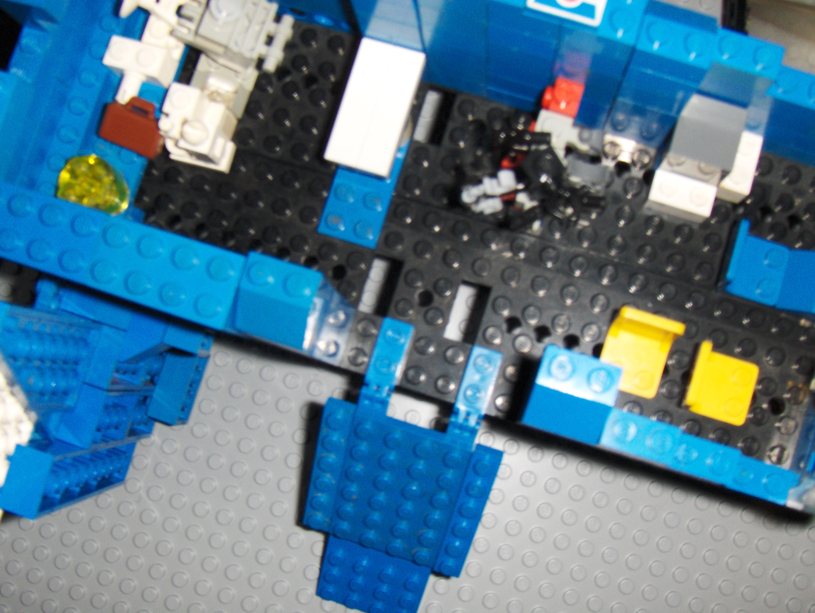mandalorian_shuttle_inside_2.jpg