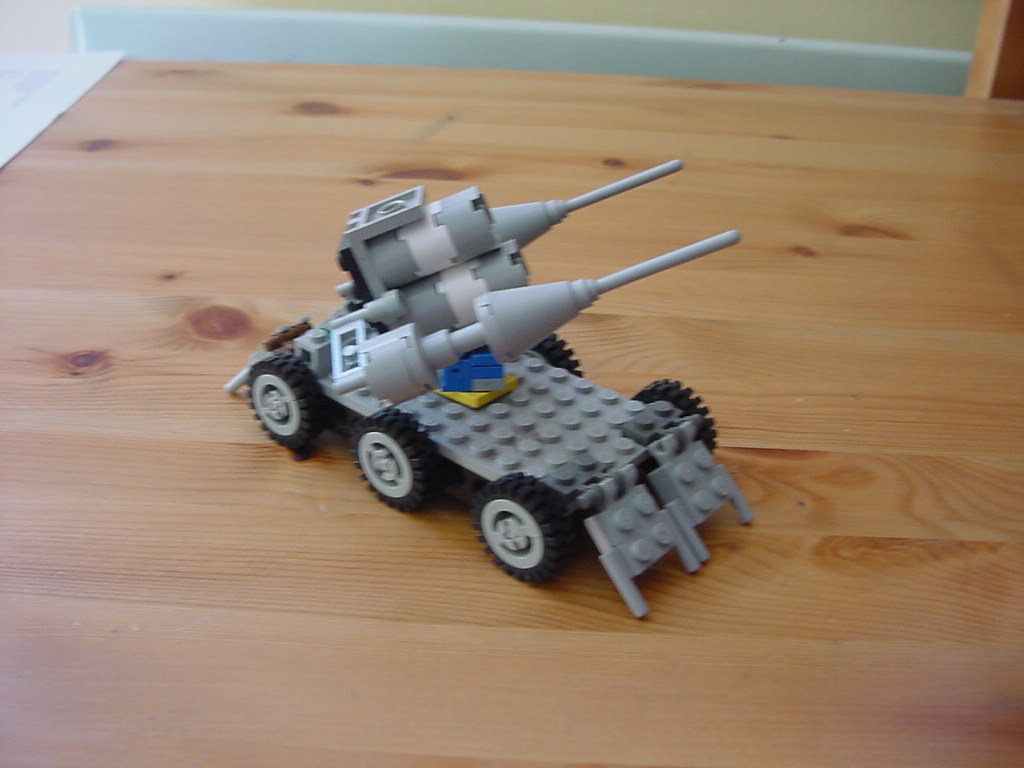 artillery_bombarding.jpg