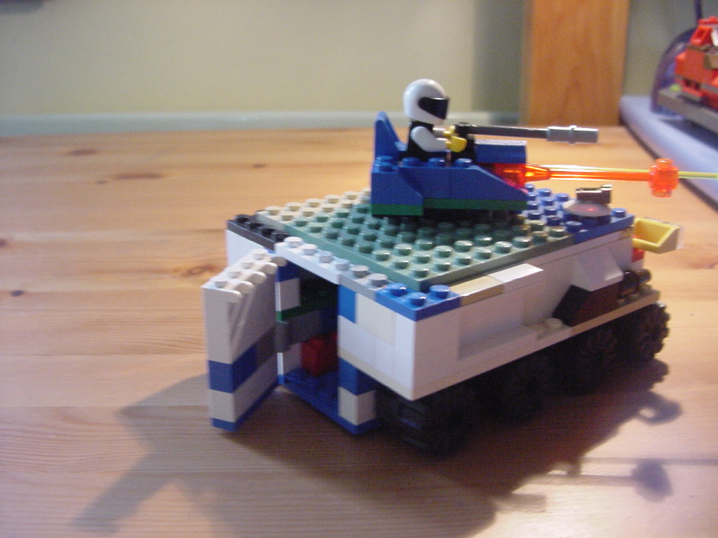 denatorr_tank_rear.jpg