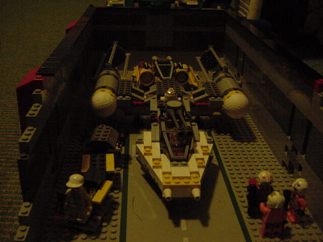 3hangarinside.jpg