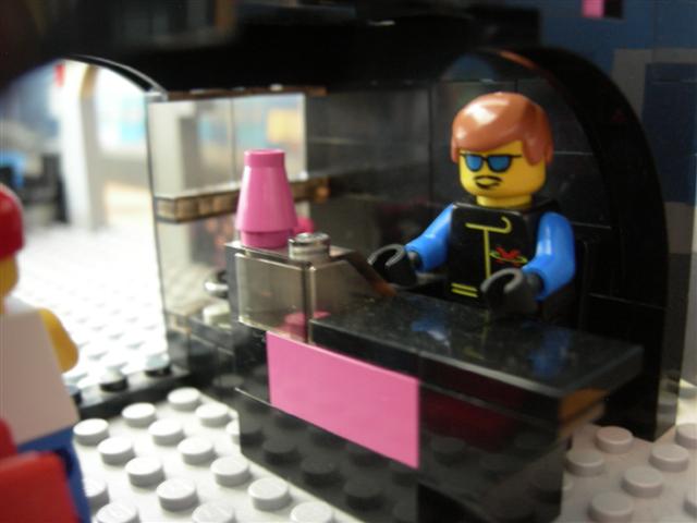 shop21.jpg