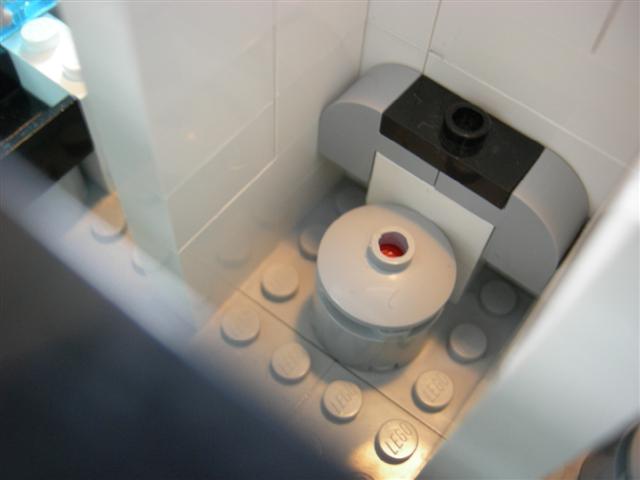 14skyscrapertoilet.jpg
