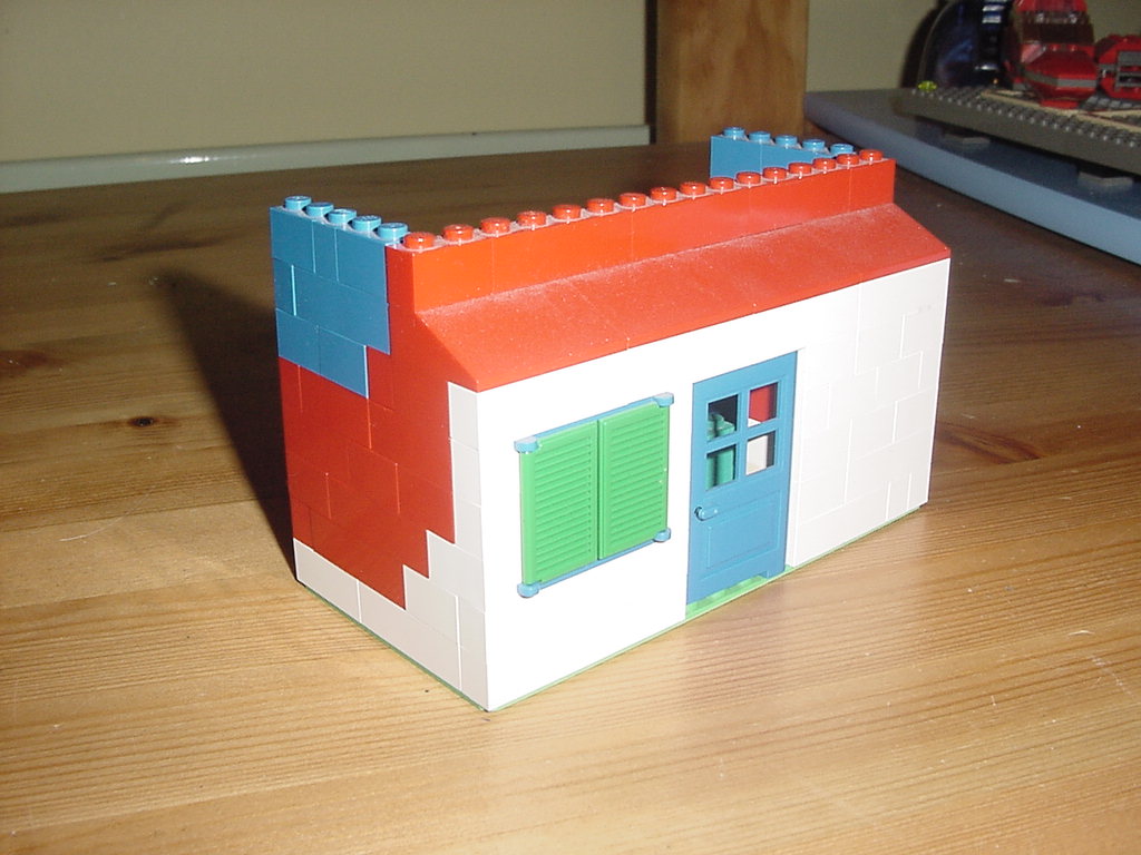 house_side_1.jpg