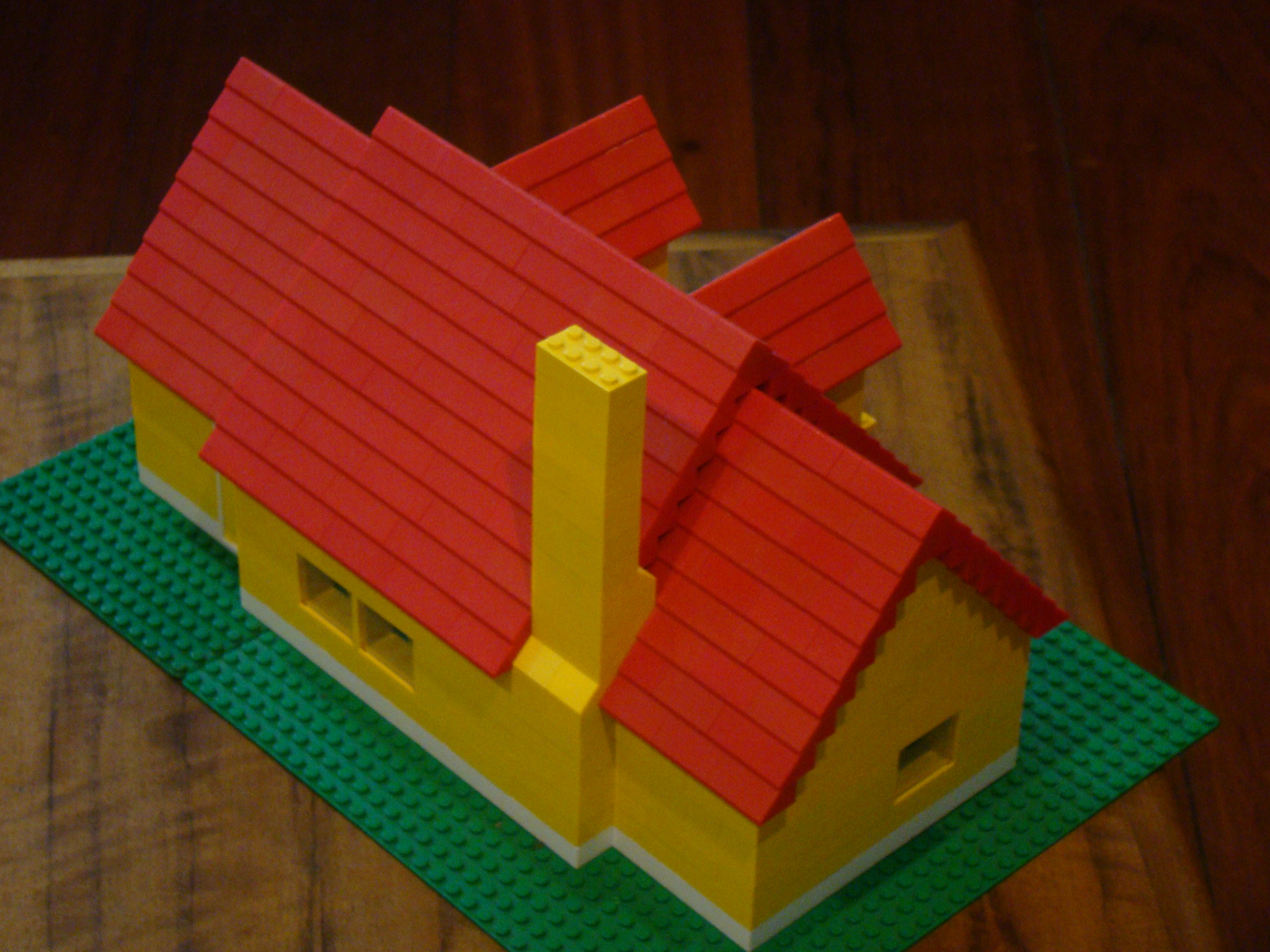 yellowhouse008.jpg