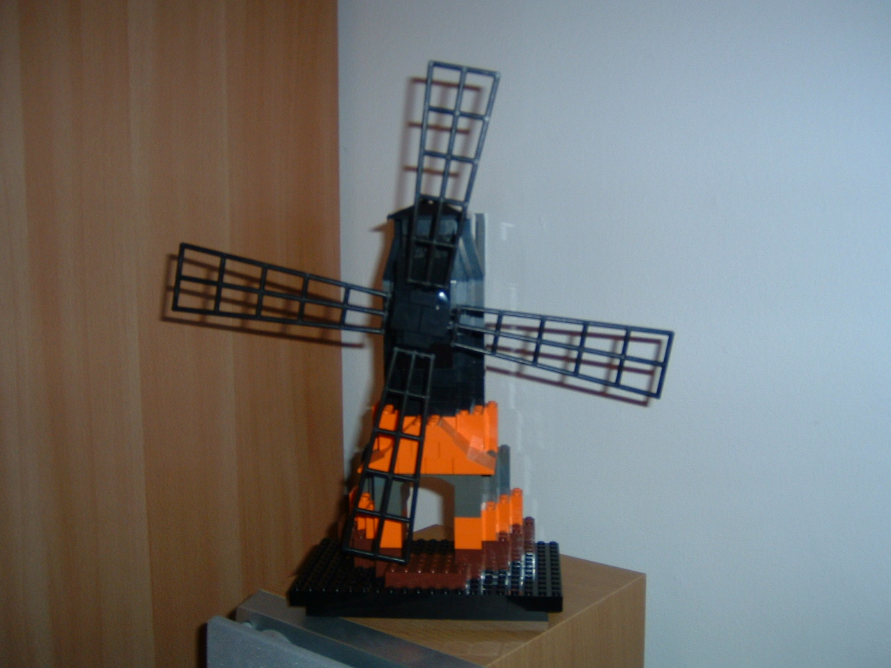 windmill3.jpg