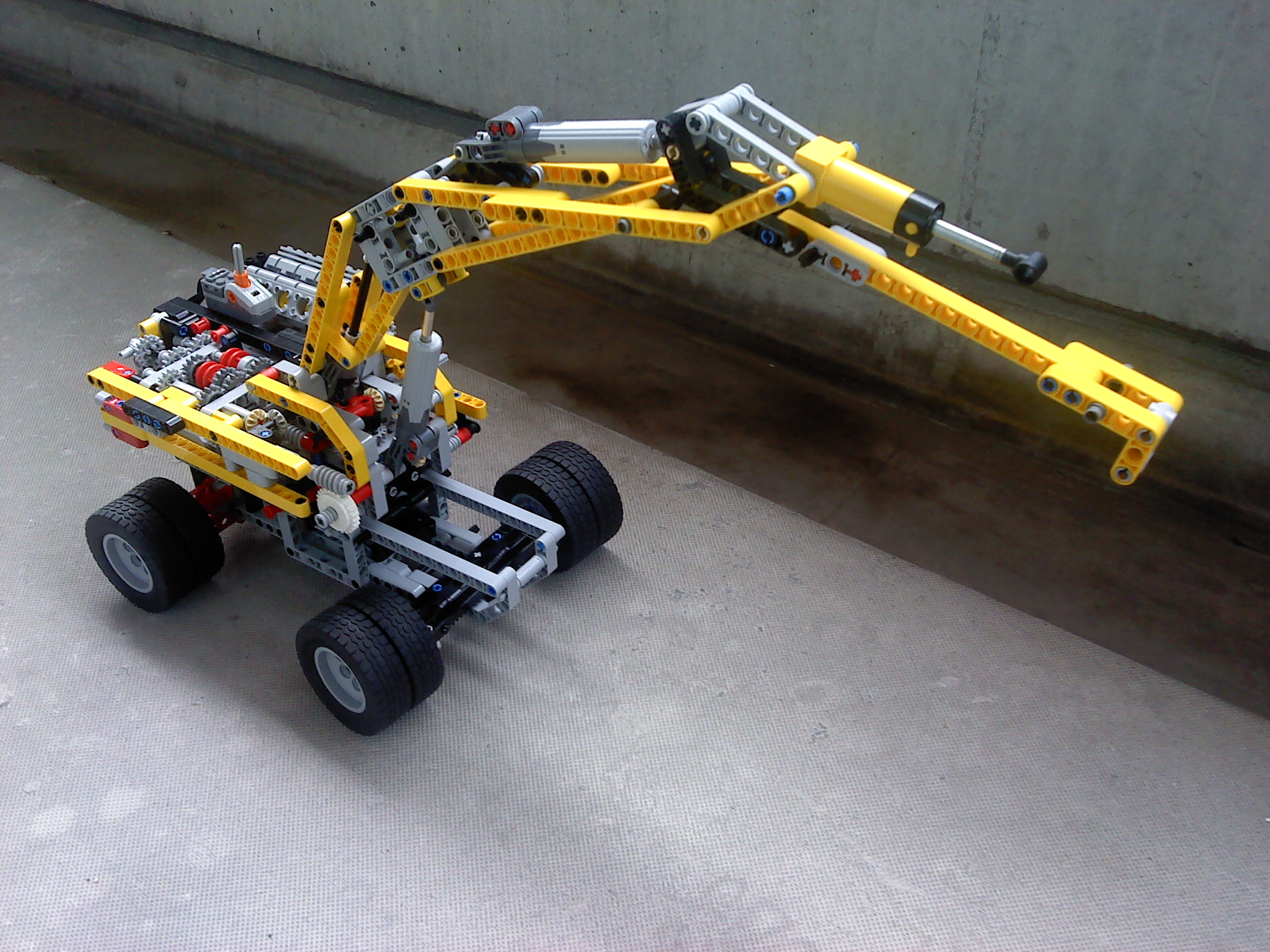 mib_excavator_-_v0.1_overview.jpg