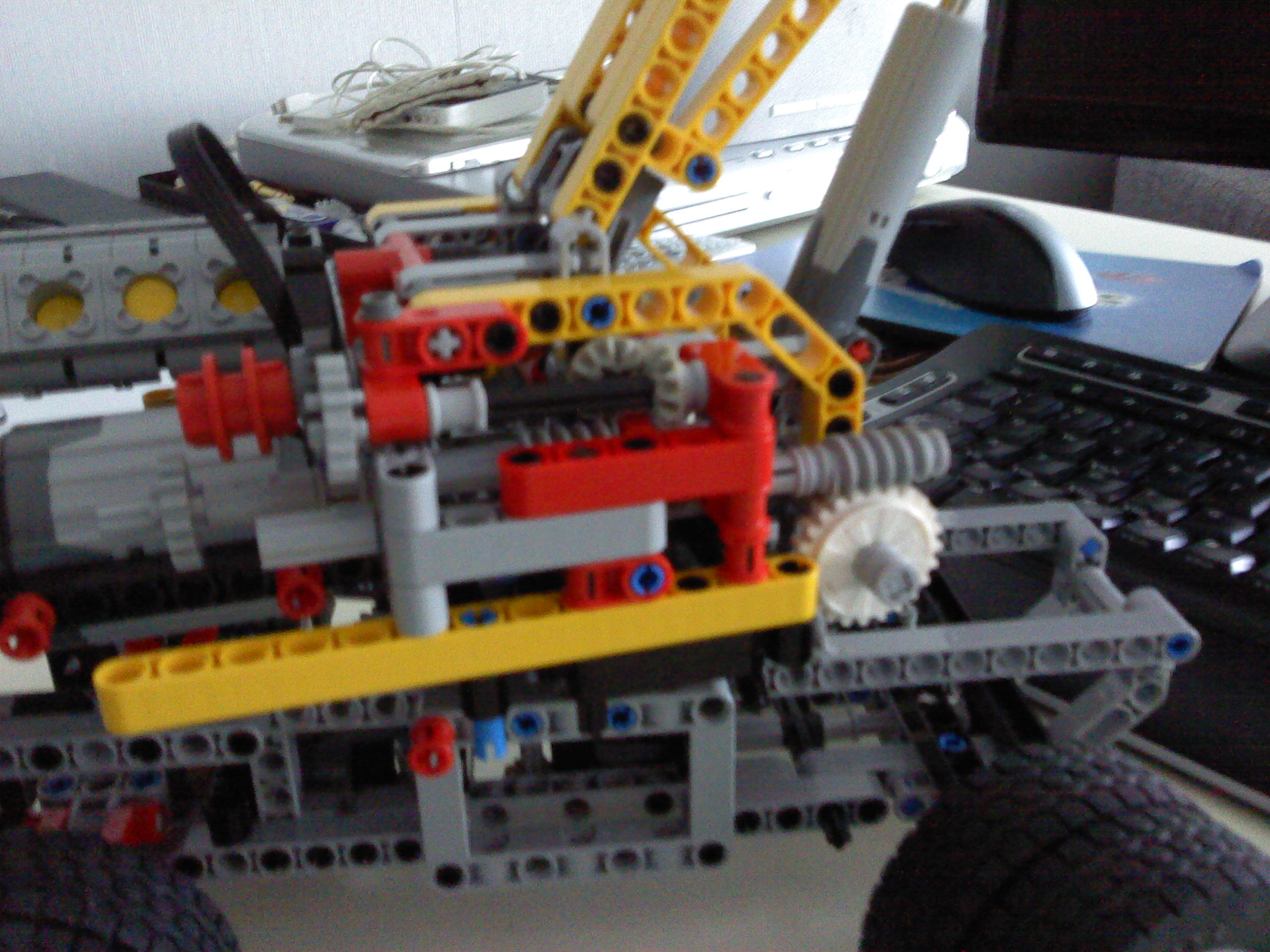 mib_excavator_-_v0.1_side.jpg