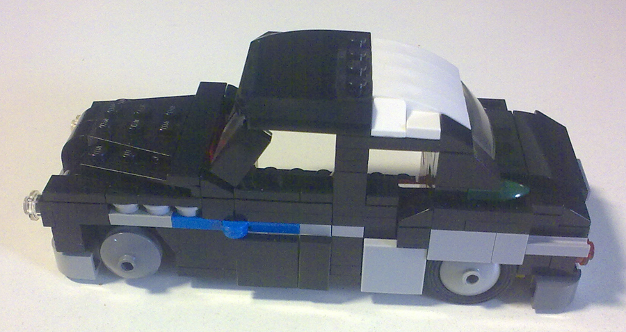 enemycar2brickbuild.jpg