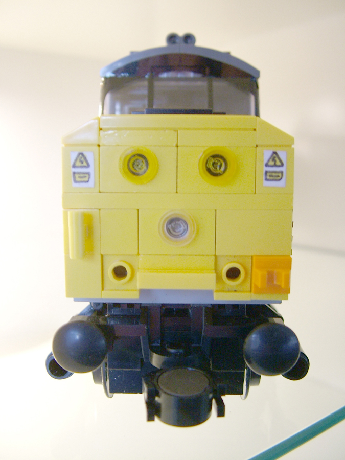 class37front01.jpg