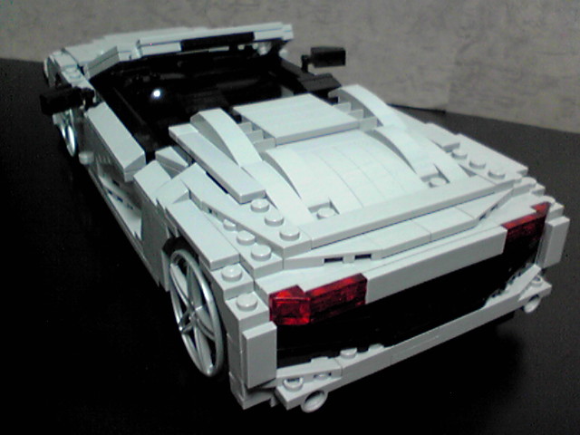 audi_r8_011.jpg