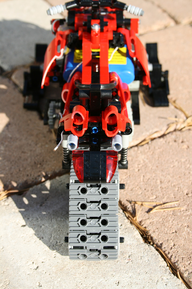 rc_snowmobile_14.jpg
