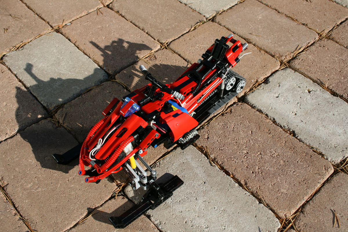 rc_snowmobile_21.jpg