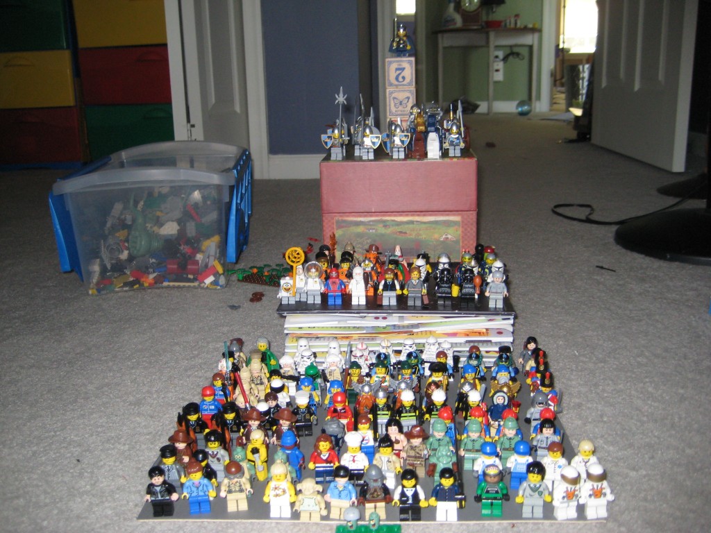 all_my_minifigs2.jpg