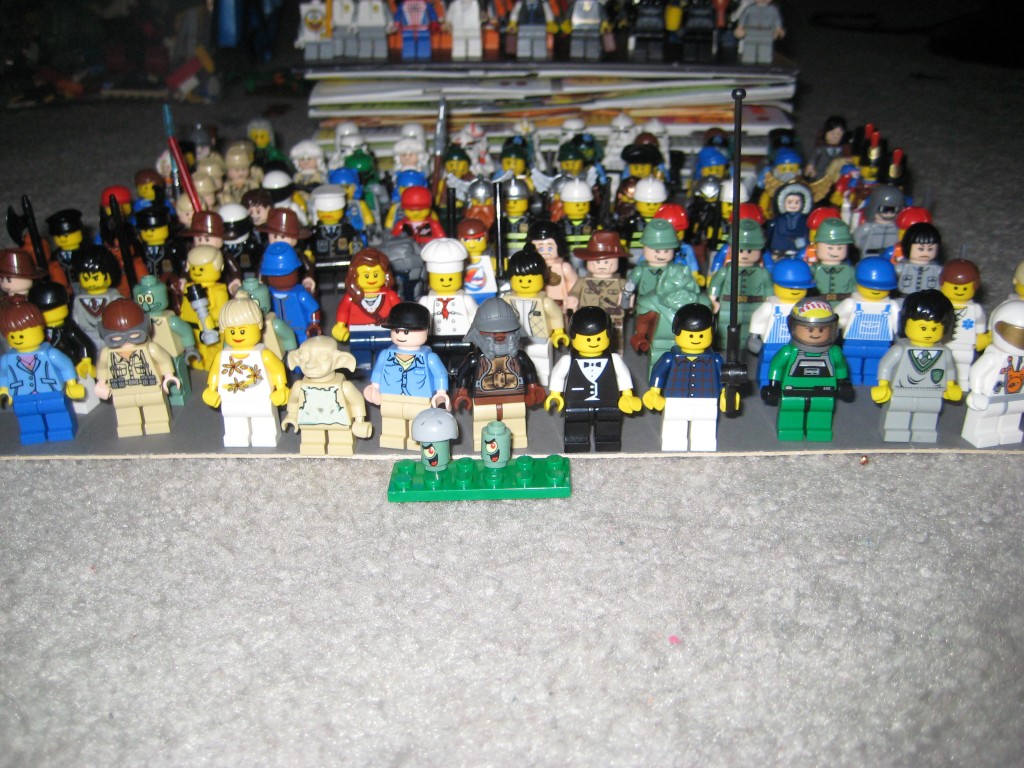 all_my_minifigs3.jpg