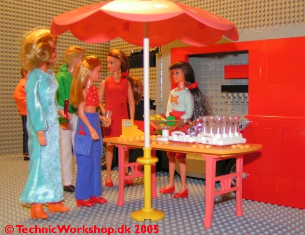 coke_truck_008.jpg