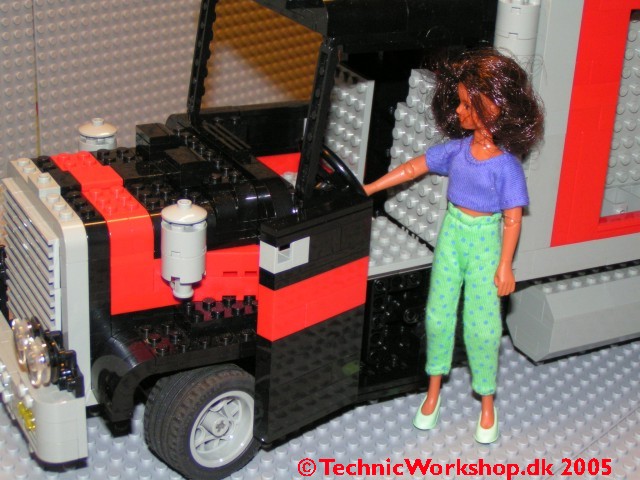 coke_truck_019.jpg