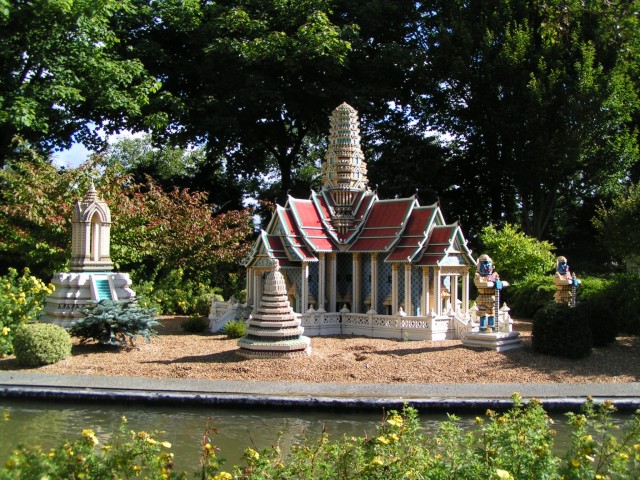 boat_cruise_011_wat_pra_kheo.jpg