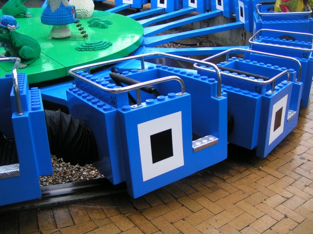 caterpillar_002.jpg