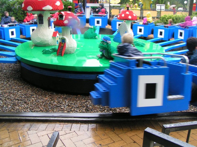 caterpillar_015.jpg