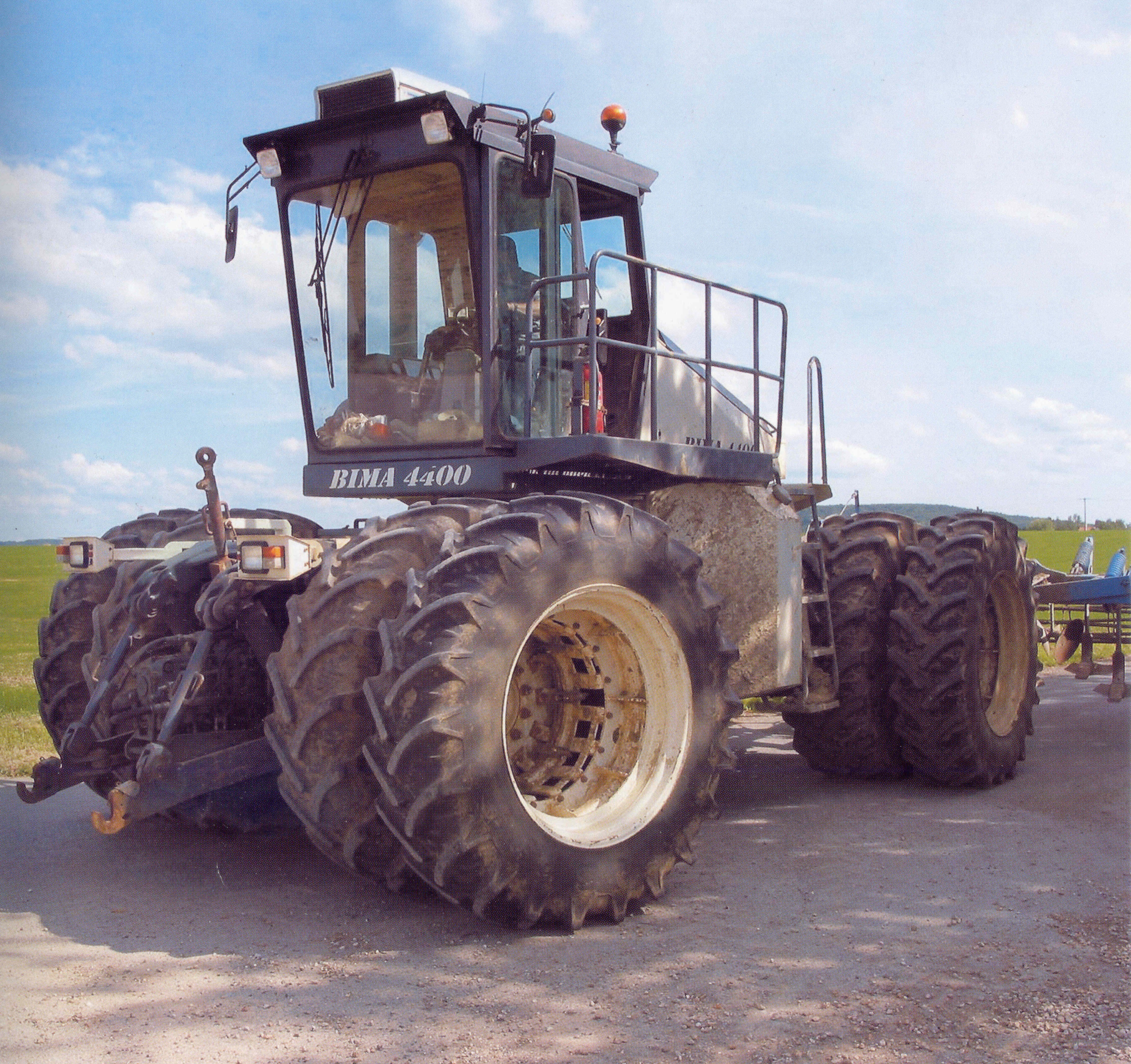 bima_4400_100.jpg