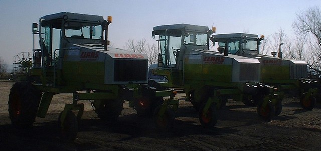 claas_maxi_swather_108.jpg