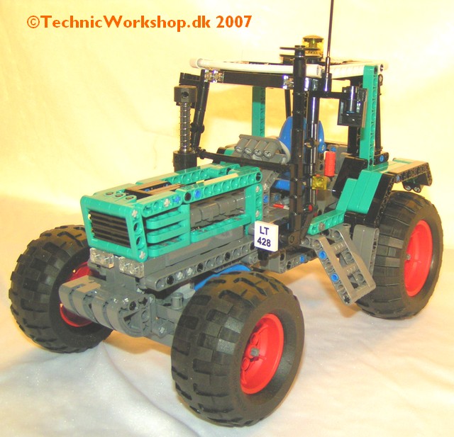 fendt_favorit_515c_005.jpg