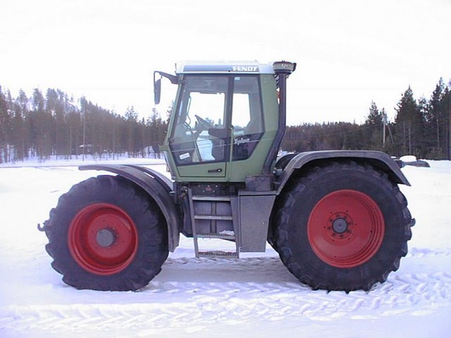 fendt_xylon_101.jpg