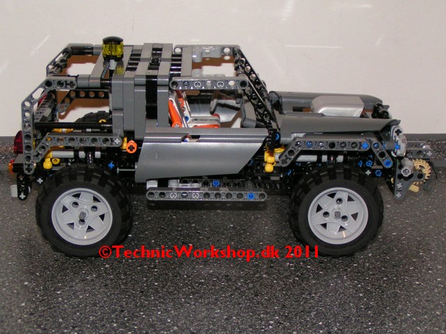 midi_size_8297_off_roader_010.jpg