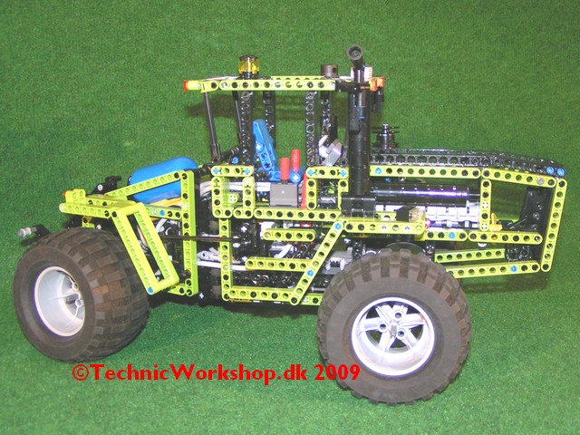 steiger_panther_iii_pta325_010.jpg
