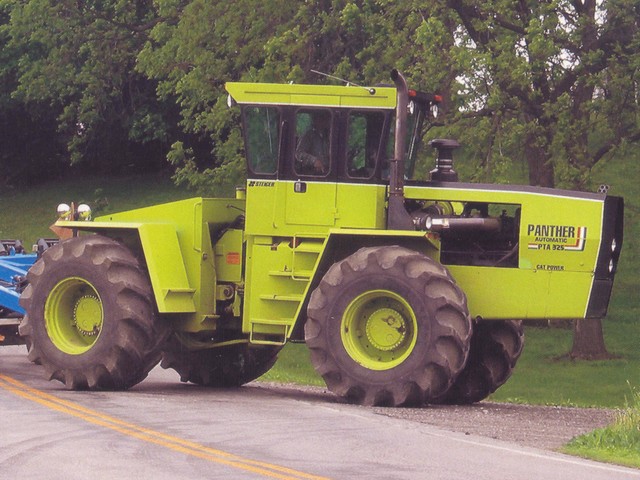 steiger_panther_iii2_pta325_100.jpg