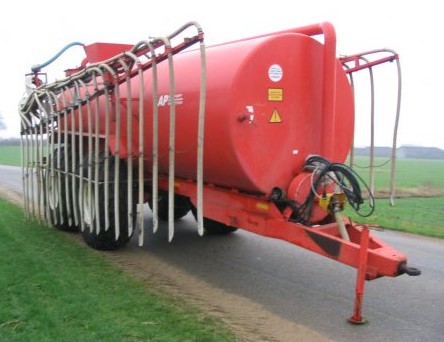 liquid_manure_spreader_101.jpg