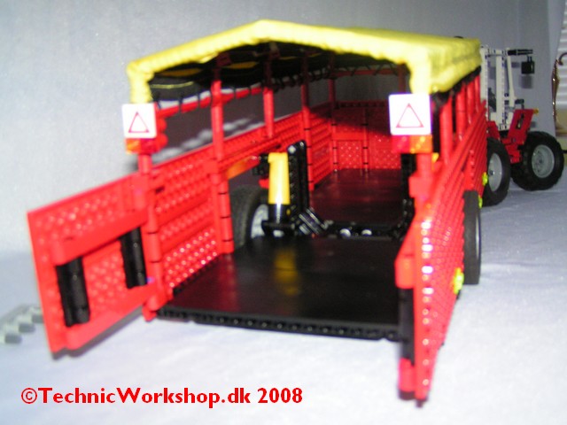 livestock_transport_trailer_006.jpg
