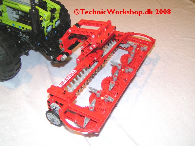 triple_mower_011.jpg