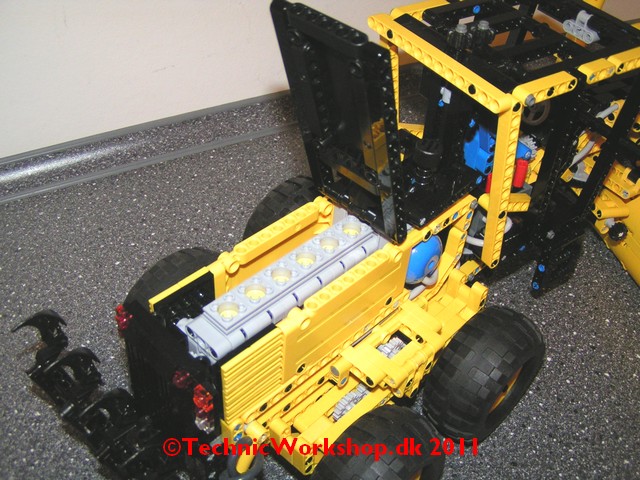 volvo_grader_01_009.jpg