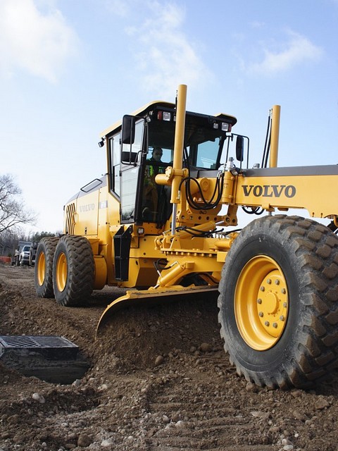 volvo_grader_01_102.jpg