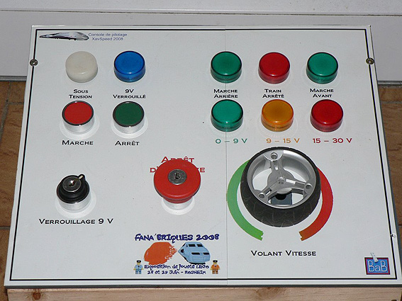 fb2008_lgv25_control.jpg