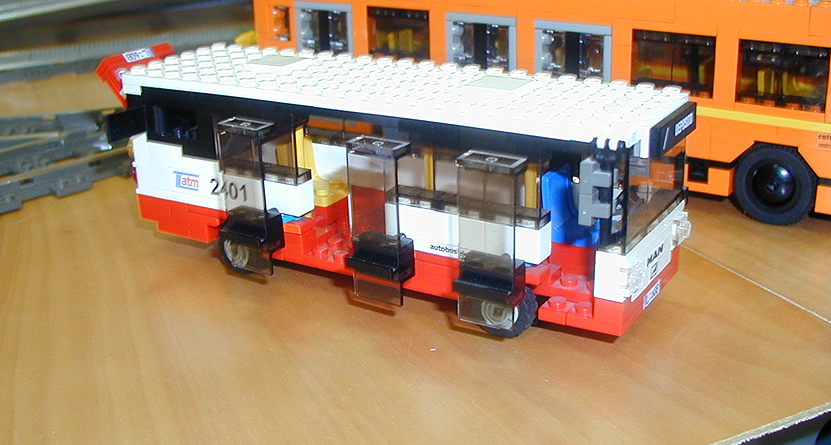 bus01.jpg
