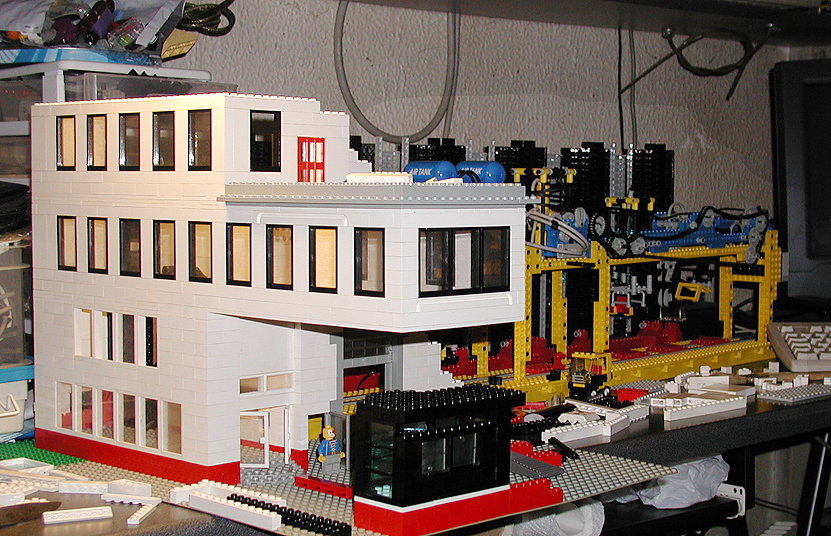 construc023.jpg