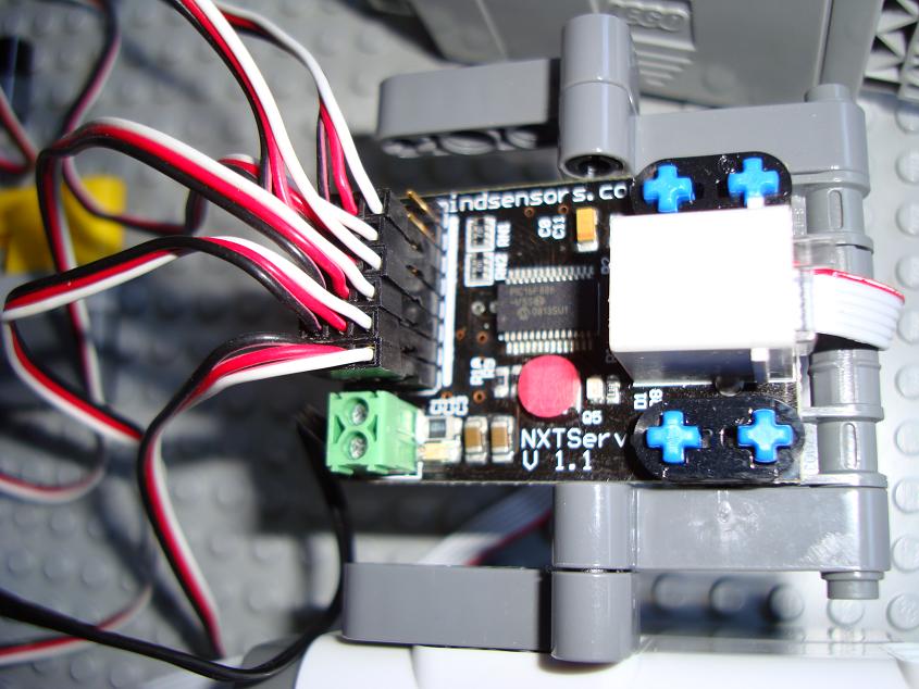 nxtservo-01.jpg