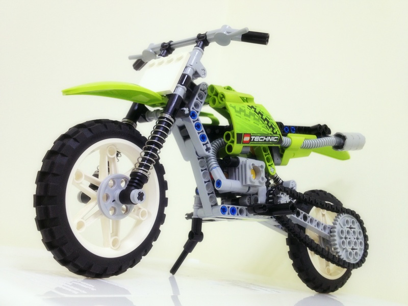 lego8291-1.jpg