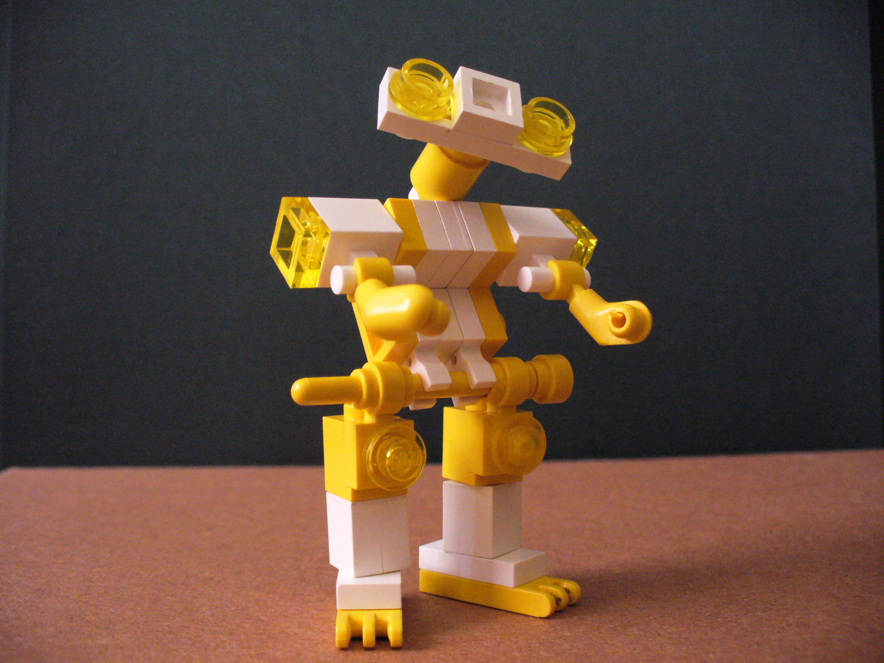 yellowbot-2-1.jpg