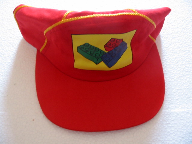 casquettebrique.jpg