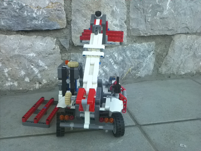 img215.jpg
