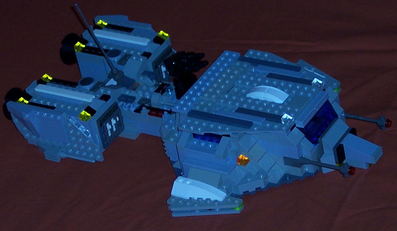 ship1.jpg