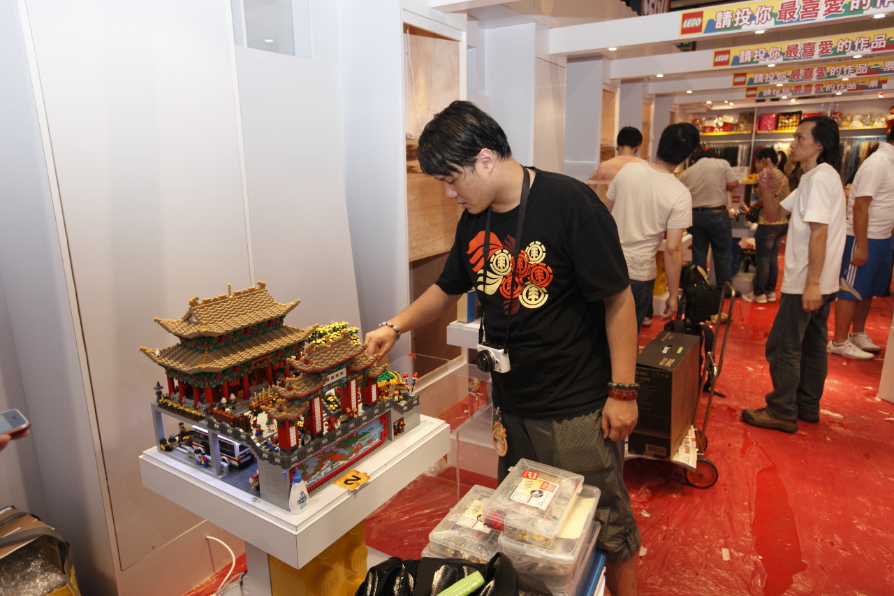20100730_acghk2010_legosetup_29s.jpg