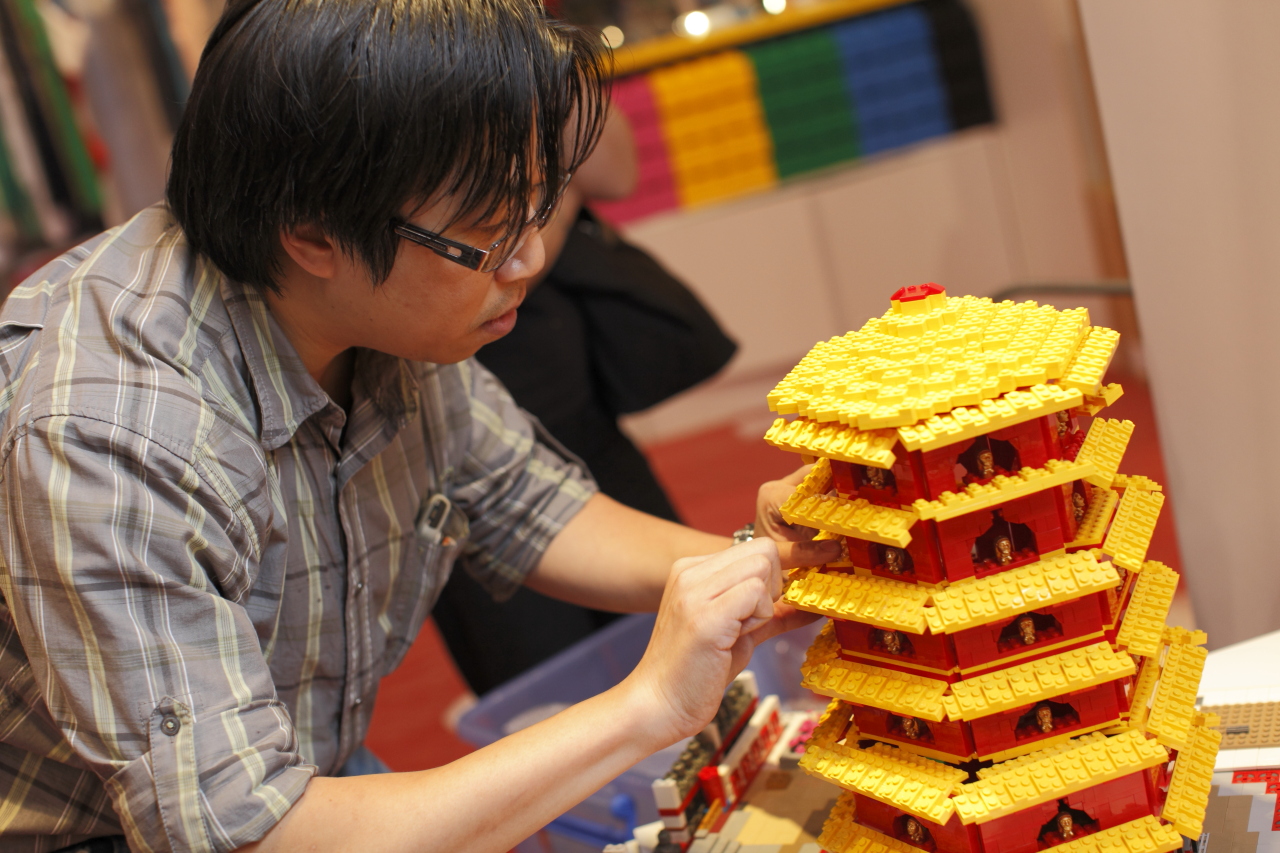 20100730_acghk2010_legosetup_7s.jpg