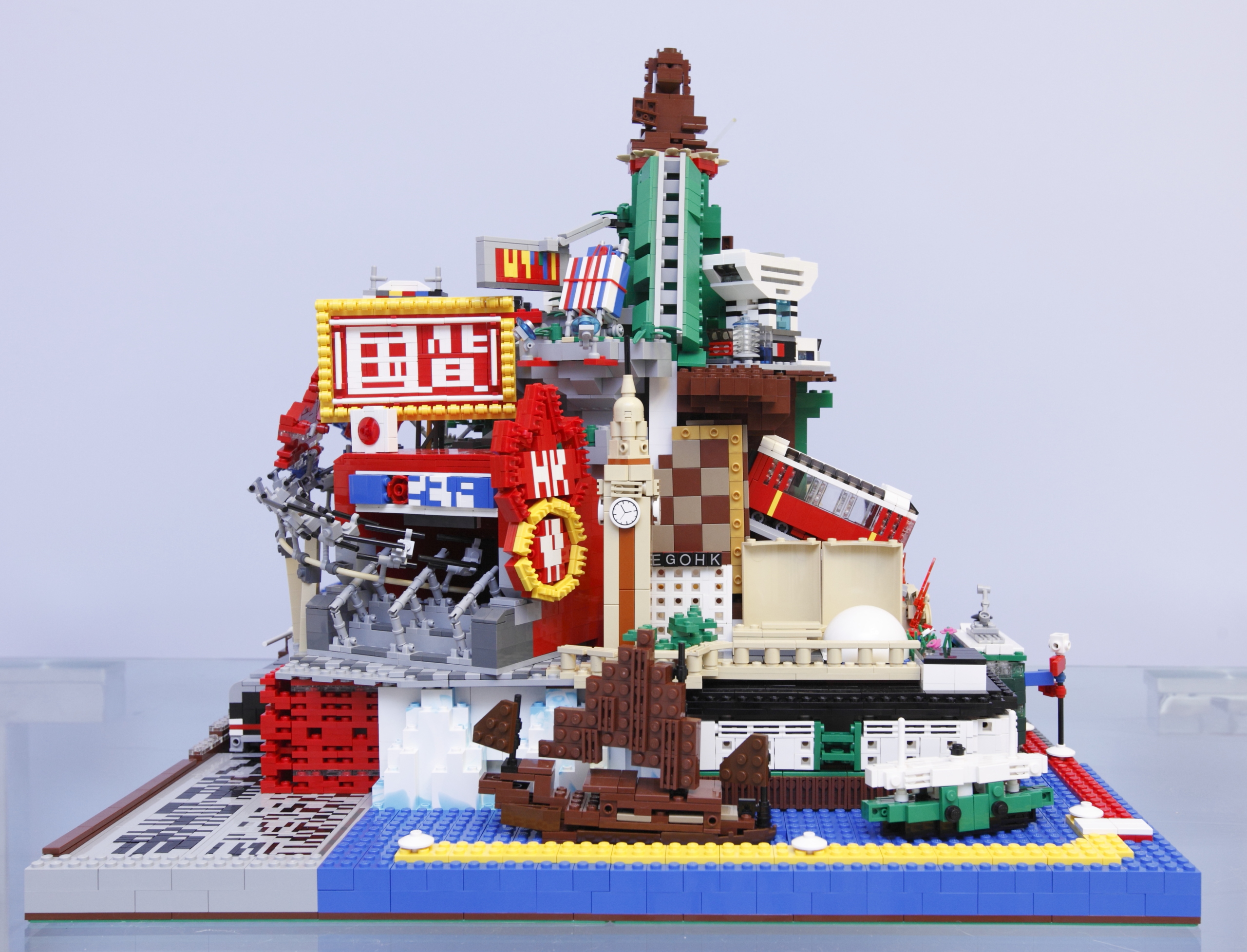 lego2010-ck-new01s.jpg