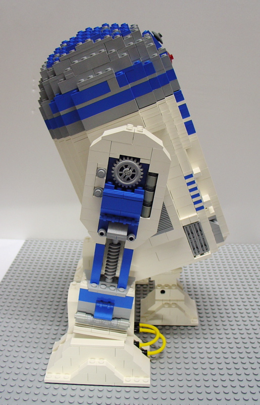 r2-d2-final-004.jpg